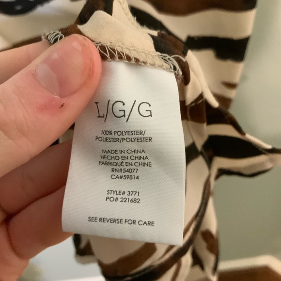 CAbi brown & cream flutter sleeve zebra top blouse Style #3771 Large - Picture 3 of 4